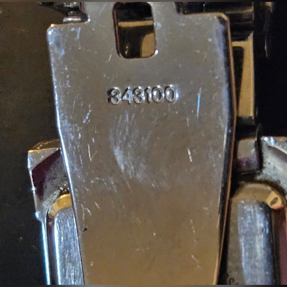 Women's Armani Watch • AR0219 • Antique-Look • Stainless Steel • - Picture 7 of 8